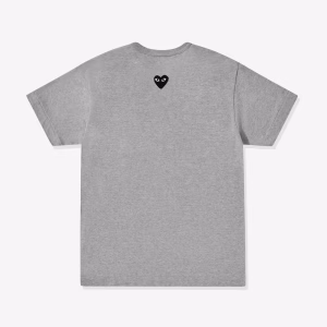 Play Reverse Black Heart T-Shirt – Grey